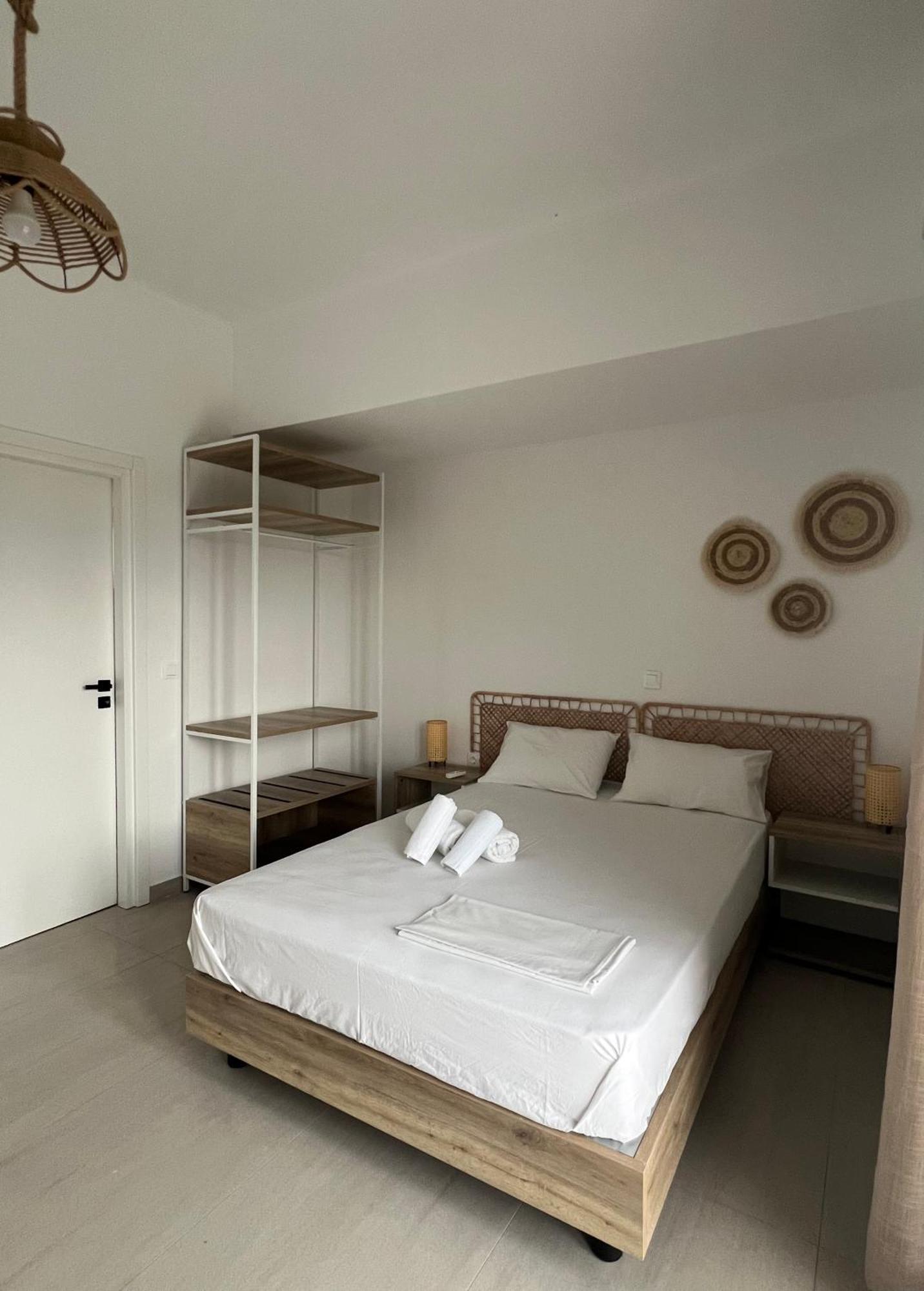 Sunshine Apartments And Rooms Нікіана Екстер'єр фото